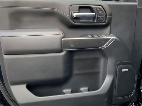 Used 2023 GMC Sierra 2500 AT4 w/ AT4 Preferred Package image 20