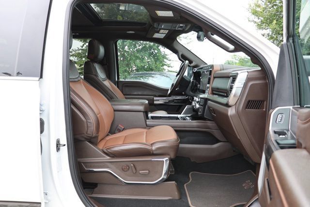 Used 2024 Ford F350 King Ranch AWD/4WD image 38