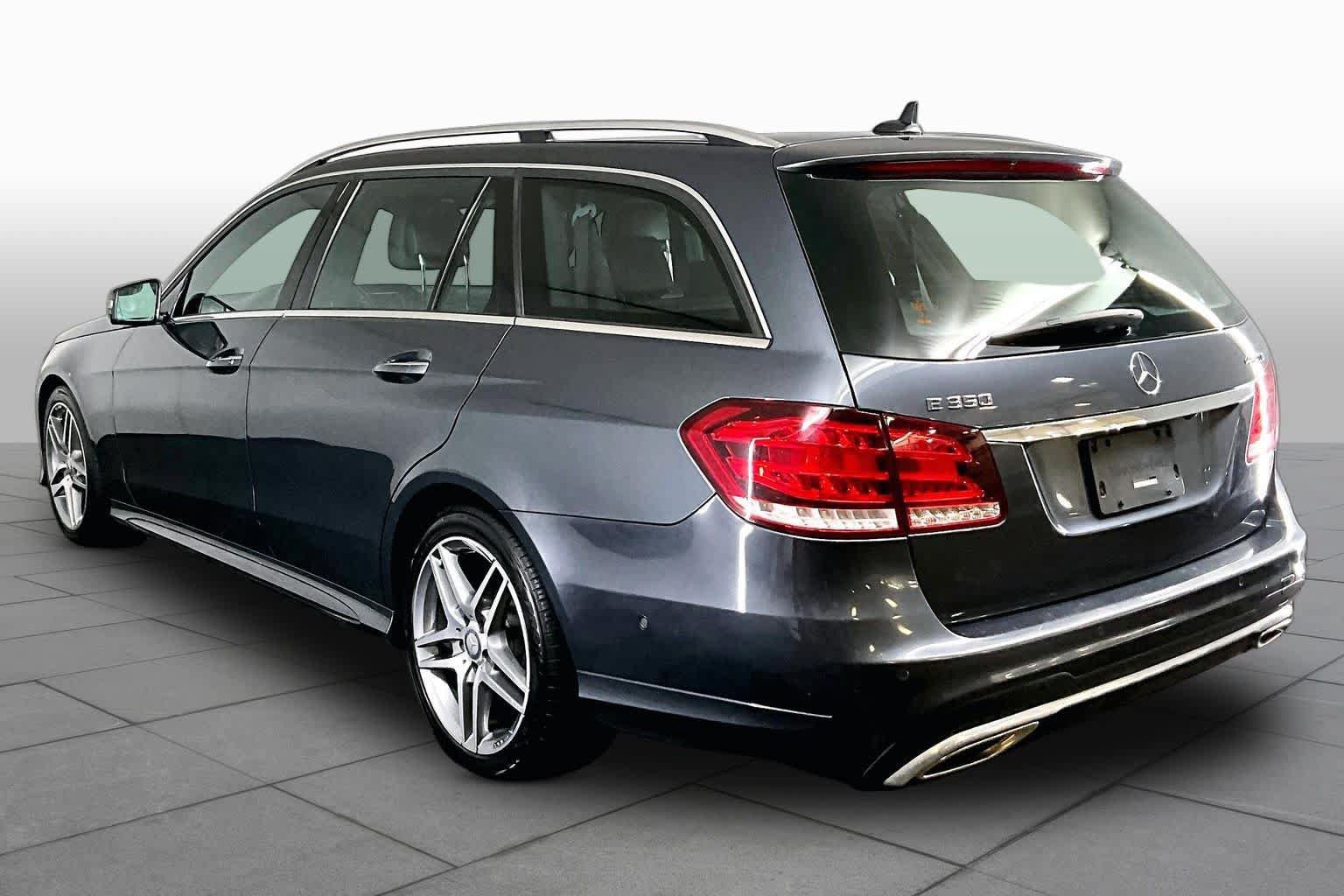 Used 2016 Mercedes-Benz E 350 4MATIC Wagon image 12