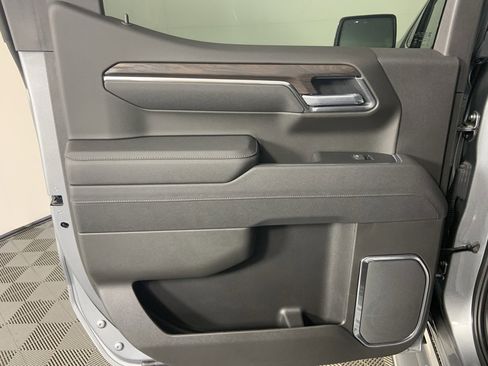 Used 2025 GMC Sierra 1500 SLT w/ SLT Premium Plus Package image 27