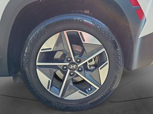 Used 2025 Hyundai Tucson SEL FWD image 26