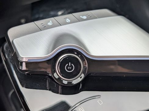 Certified 2024 Kia EV6 GT image 32