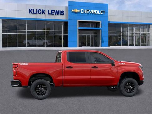 New 2026 Chevrolet Silverado 1500 Custom Trail Boss AWD/4WD image 5