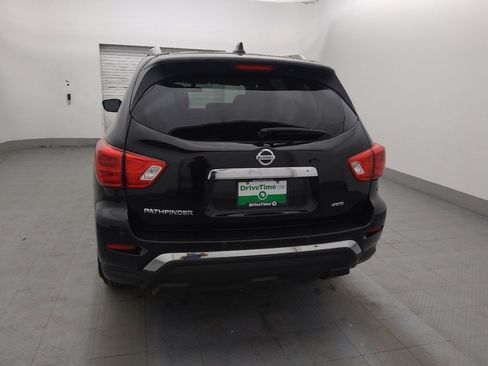 Used 2019 Nissan Pathfinder S image 6