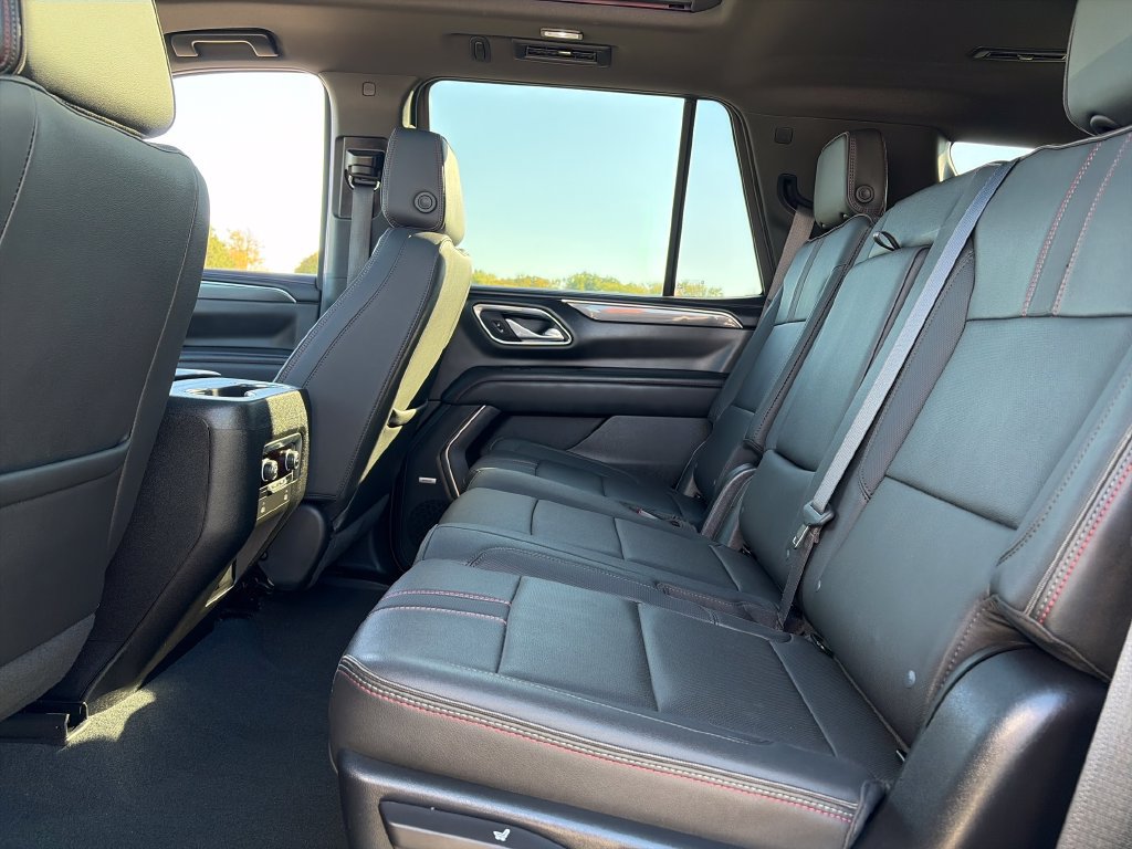 Used 2023 Chevrolet Tahoe RST AWD/4WD image 30