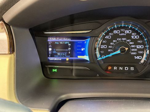 Used 2013 Ford Flex Limited FWD image 20