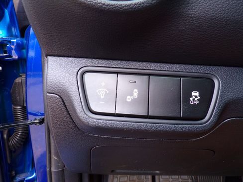 Used 2023 Kia Forte LXS w/ LXS Technology Package FWD image 24