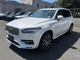 Used 2023 Volvo XC90 B6 Plus w/ Protection Package AWD/4WD video 1