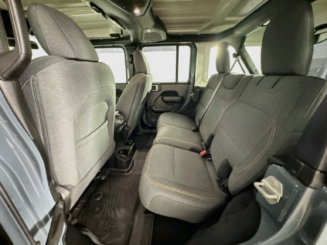 Used 2024 Jeep Wrangler Unlimited Sport AWD/4WD image 26