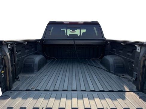 Used 2020 GMC Sierra 1500 SLT AWD/4WD image 18