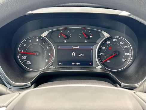 Used 2024 Chevrolet Blazer LT w/ Convenience Package FWD image 3
