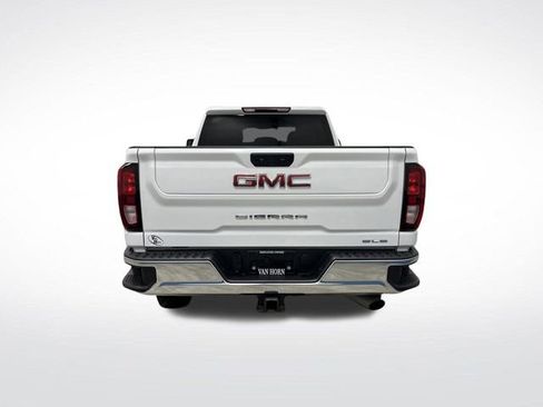Used 2024 GMC Sierra 2500 SLE w/ SLE Convenience Package image 11