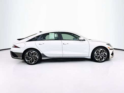 Used 2024 Hyundai Ioniq 6 SEL AWD/4WD image 10