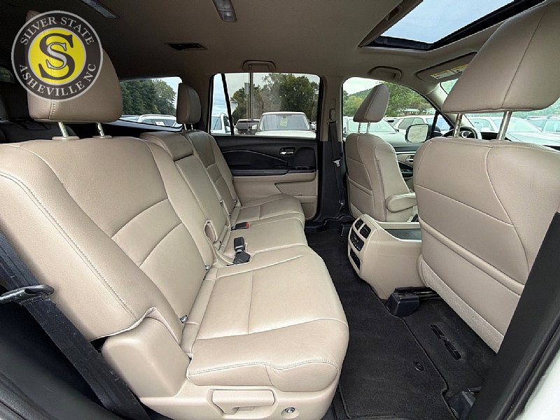 Used 2017 Honda Pilot EX-L image 18