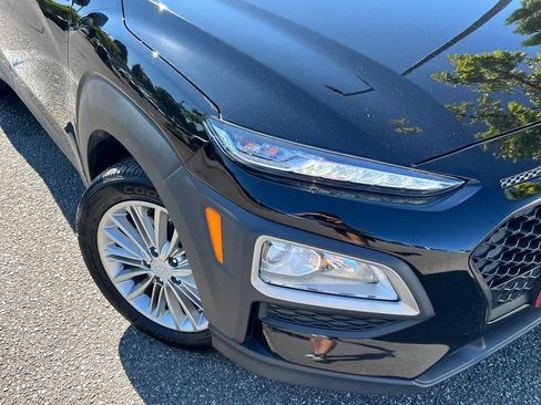 Used 2021 Hyundai Kona SEL AWD/4WD image 2