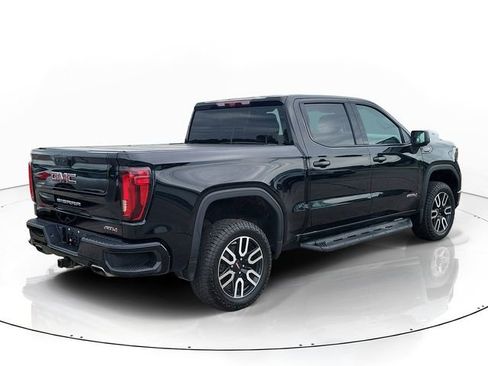 Used 2023 GMC Sierra 1500 AT4 w/ Technology Package AWD/4WD image 3