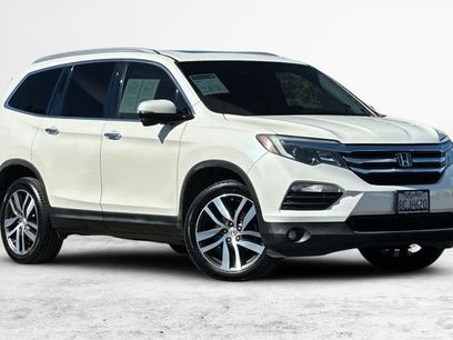 Used 2017 Honda Pilot Touring