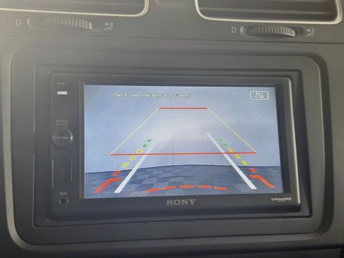 Used 2013 Volkswagen Golf TDI FWD image 21