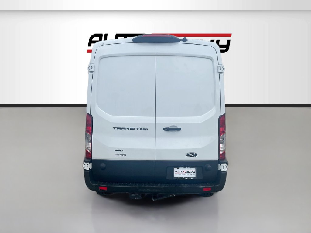 Used 2026 Ford Transit 250 148 Medium Roof Extended AWD image 6