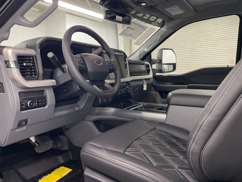 New 2026 Ford F250 XLT w/ XLT Premium Package AWD/4WD image 7