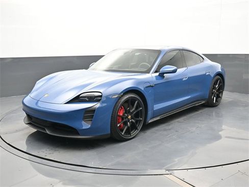 Used 2023 Porsche Taycan GTS image 1