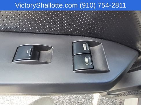 Used 2008 Ford Mustang Shelby GT500 RWD image 13