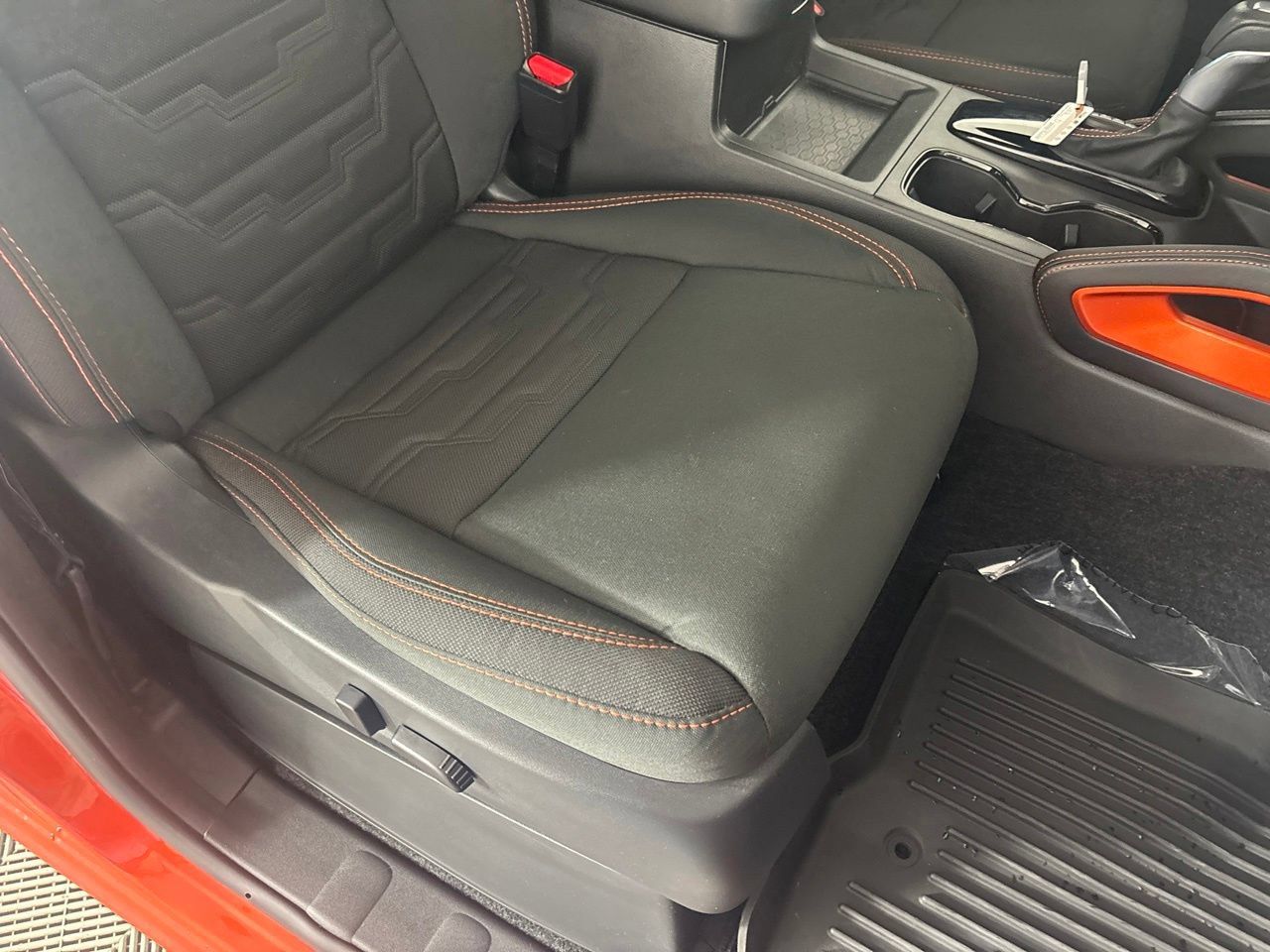 Used 2025 Nissan Frontier PRO-4X w/ Interior Protection Package AWD/4WD image 35