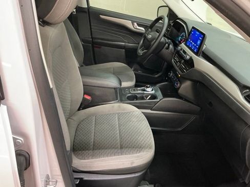 Used 2021 Ford Escape SE FWD image 20