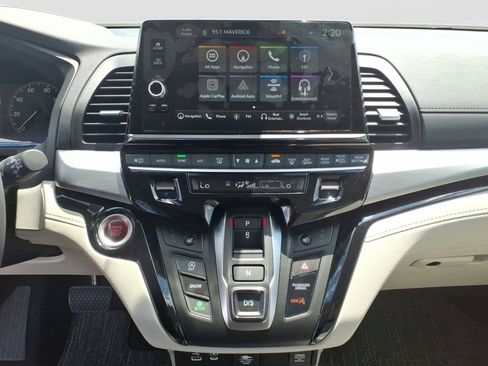 New 2026 Honda Odyssey Touring image 15