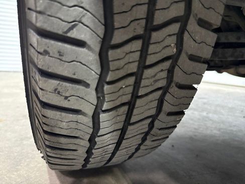 Used 2019 RAM ProMaster 3500 w/ Premium Appearance Group image 31