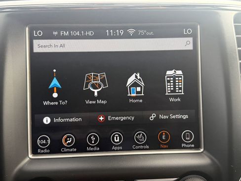 Used 2018 Jeep Grand Cherokee Trailhawk w/ Trailhawk Luxury Group image 22