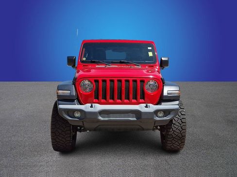 Used 2019 Jeep Wrangler Sport AWD/4WD image 2