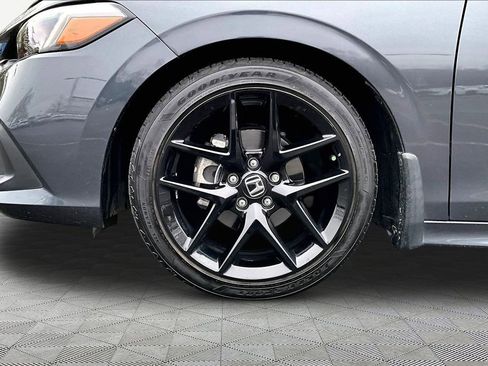 Used 2023 Honda Civic Sport image 23