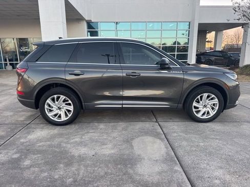 Used 2020 Lincoln Corsair FWD w/ Convenience Package image 8