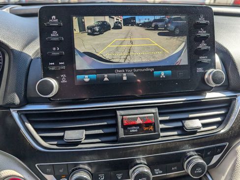 Used 2019 Honda Accord Touring image 23