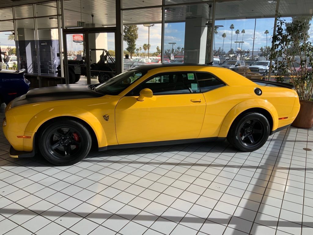 Used 2018 Dodge Challenger SRT Demon RWD image 6