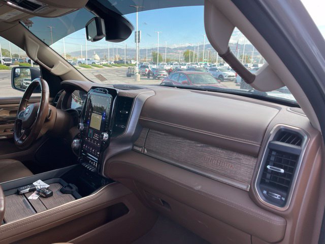 Used 2019 RAM 1500 Laramie Longhorn AWD/4WD image 17