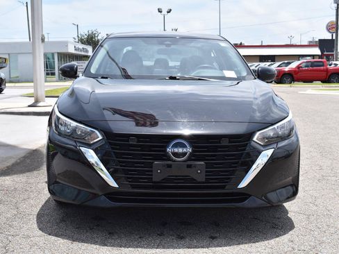 Certified 2024 Nissan Sentra SV FWD image 15