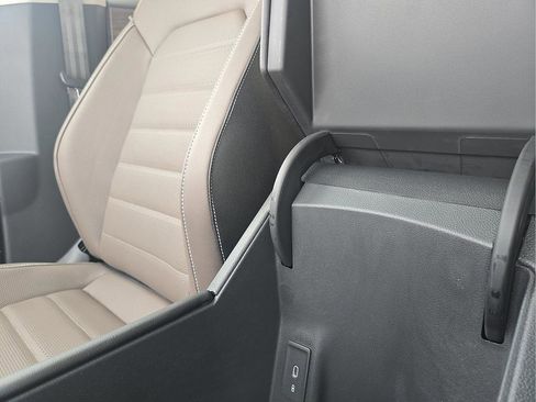 New 2026 Volkswagen Atlas SEL image 21