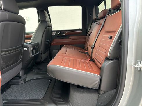 New 2026 GMC Sierra 3500 Denali Ultimate image 11