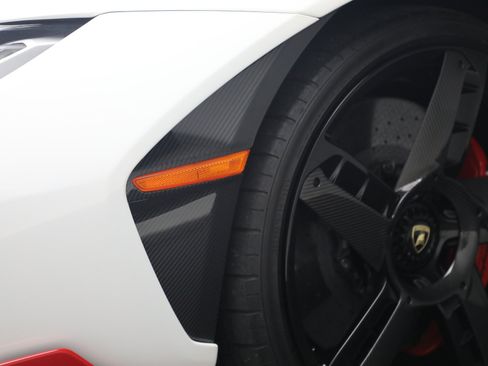 Used 2017 Lamborghini Centenario LP 770-4 AWD/4WD image 39