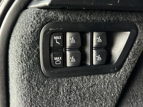 Used 2023 BMW X7 xDrive40i w/ Executive Package AWD/4WD image 45