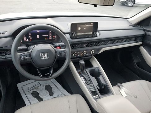 Certified 2023 Honda Accord LX image 32