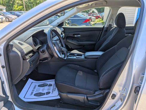 Used 2020 Nissan Sentra SV FWD image 15