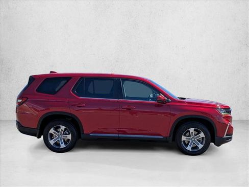 Used 2023 Honda Pilot EX-L image 4