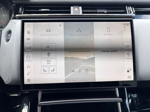 New 2026 Land Rover Range Rover Velar Dynamic SE image 24