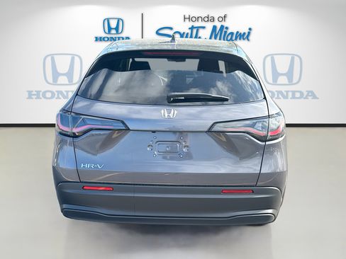 Certified 2026 Honda HR-V LX image 6