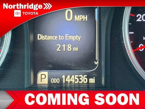 Used 2017 Toyota Camry SE FWD image 10
