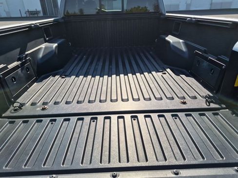 Used 2012 Toyota Tacoma PreRunner w/ SR5 Pkg RWD image 6