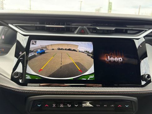 New 2026 Jeep Cherokee Limited image 21